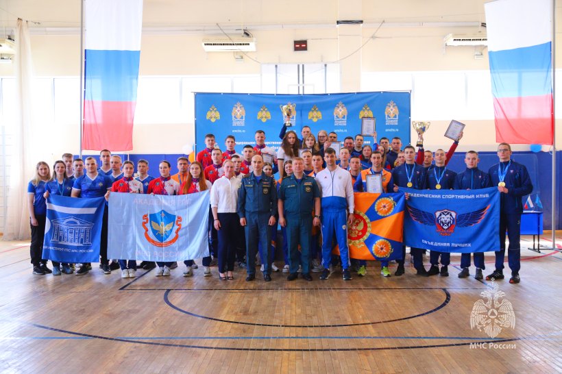 Академия на пьедестале победителей 